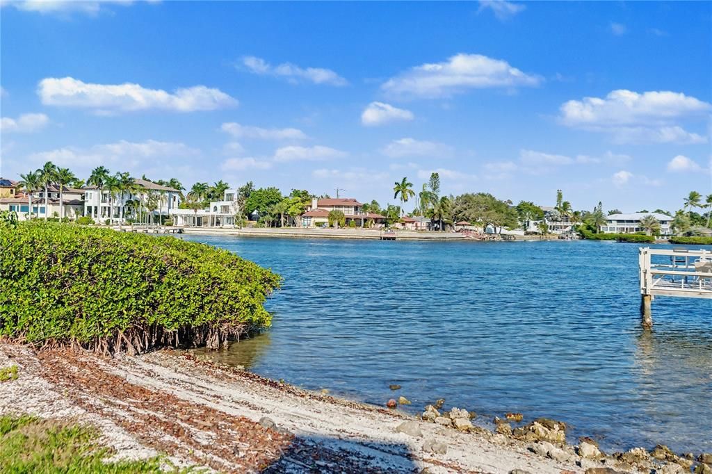 На продажу: $475,000 (1 спален, 1 ванн, 748 Квадратных фут)