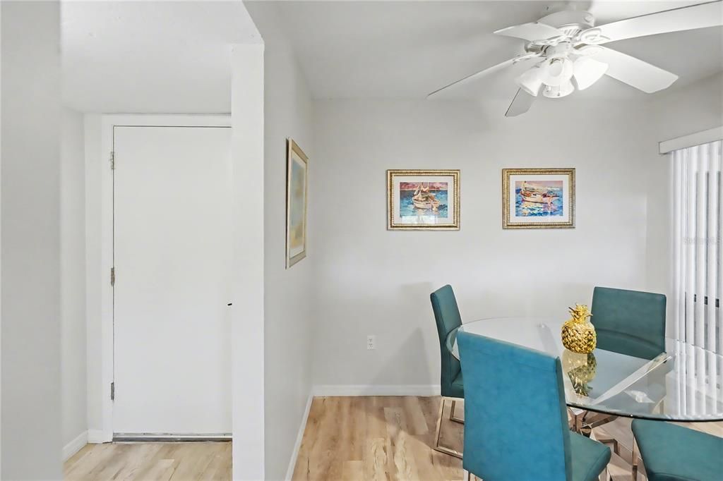 На продажу: $475,000 (1 спален, 1 ванн, 748 Квадратных фут)