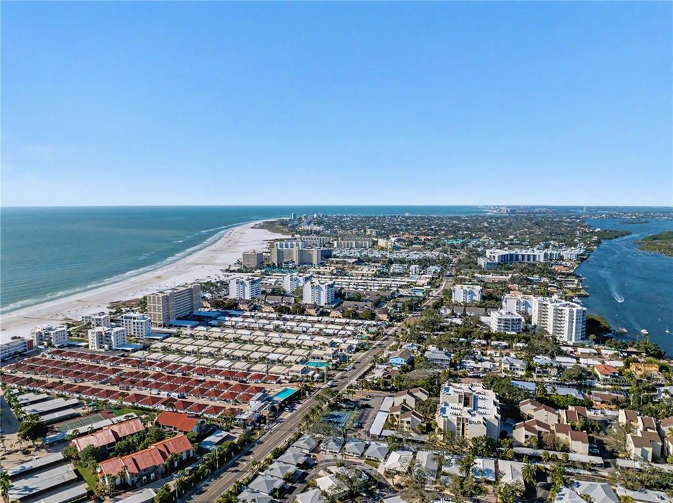 На продажу: $475,000 (1 спален, 1 ванн, 748 Квадратных фут)