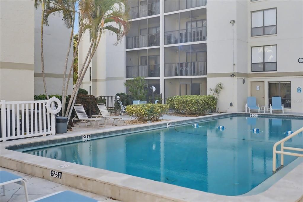 На продажу: $475,000 (1 спален, 1 ванн, 748 Квадратных фут)