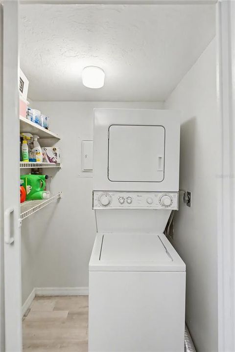 На продажу: $475,000 (1 спален, 1 ванн, 748 Квадратных фут)