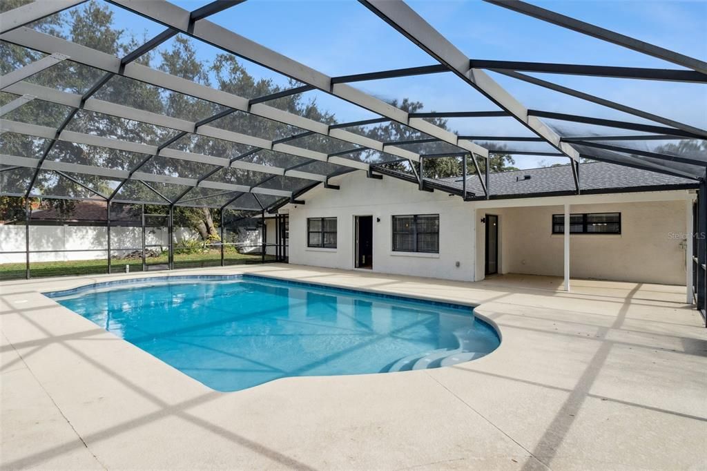 For Sale: $710,000 (4 beds, 3 baths, 3034 Square Feet)