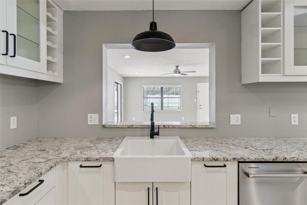 For Sale: $710,000 (4 beds, 3 baths, 3034 Square Feet)