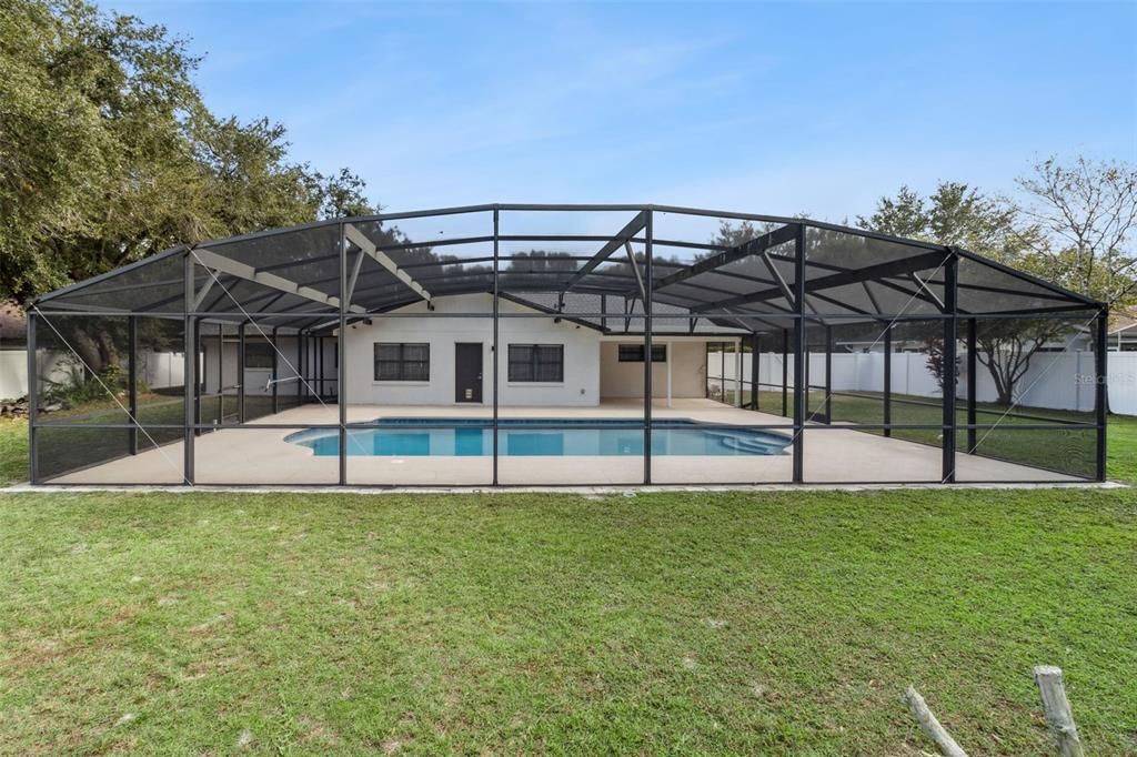 For Sale: $710,000 (4 beds, 3 baths, 3034 Square Feet)