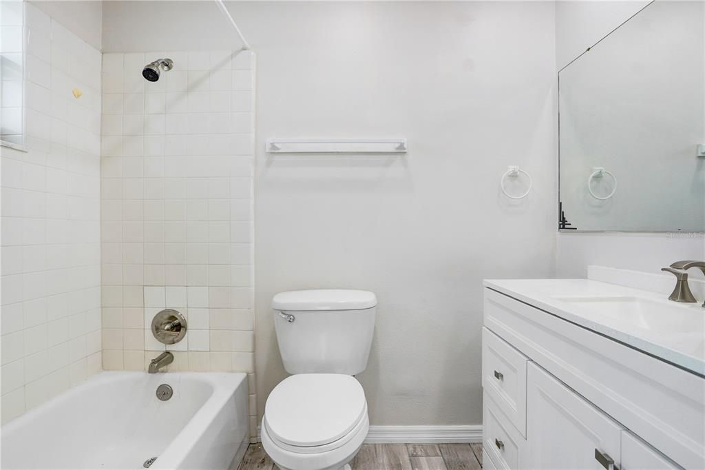 En Renta: $1,950 (2 camas, 2 baños, 992 Pies cuadrados)