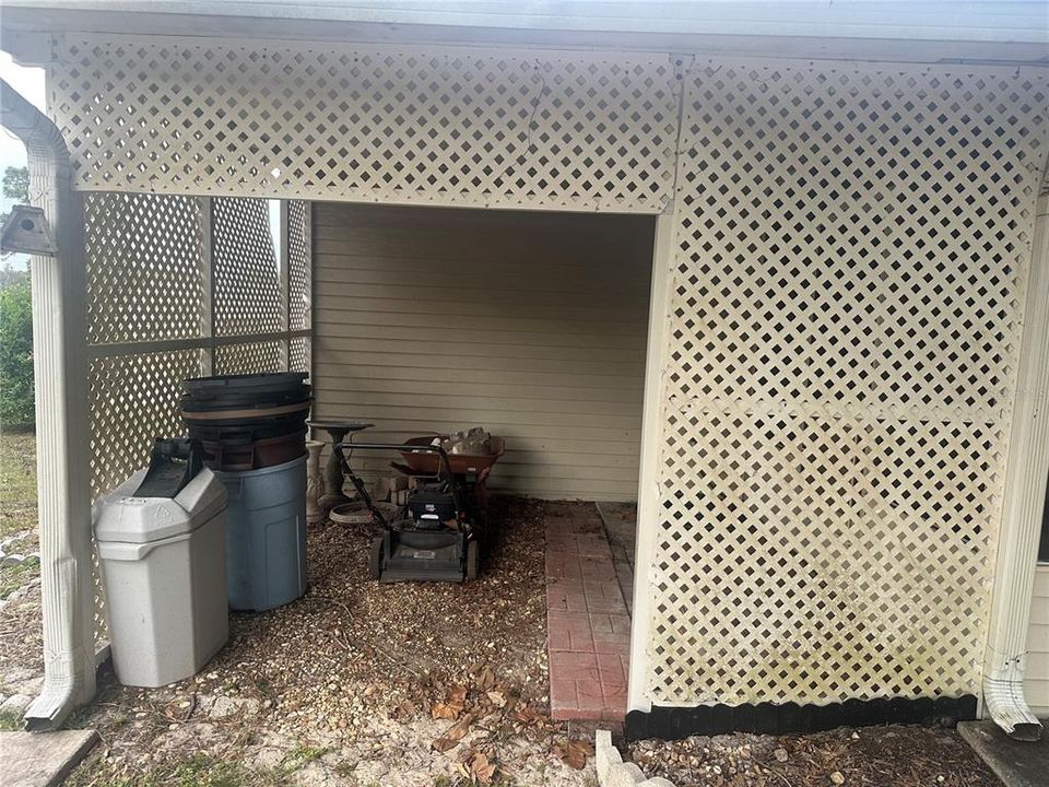 На продажу: $120,000 (2 спален, 2 ванн, 1256 Квадратных фут)