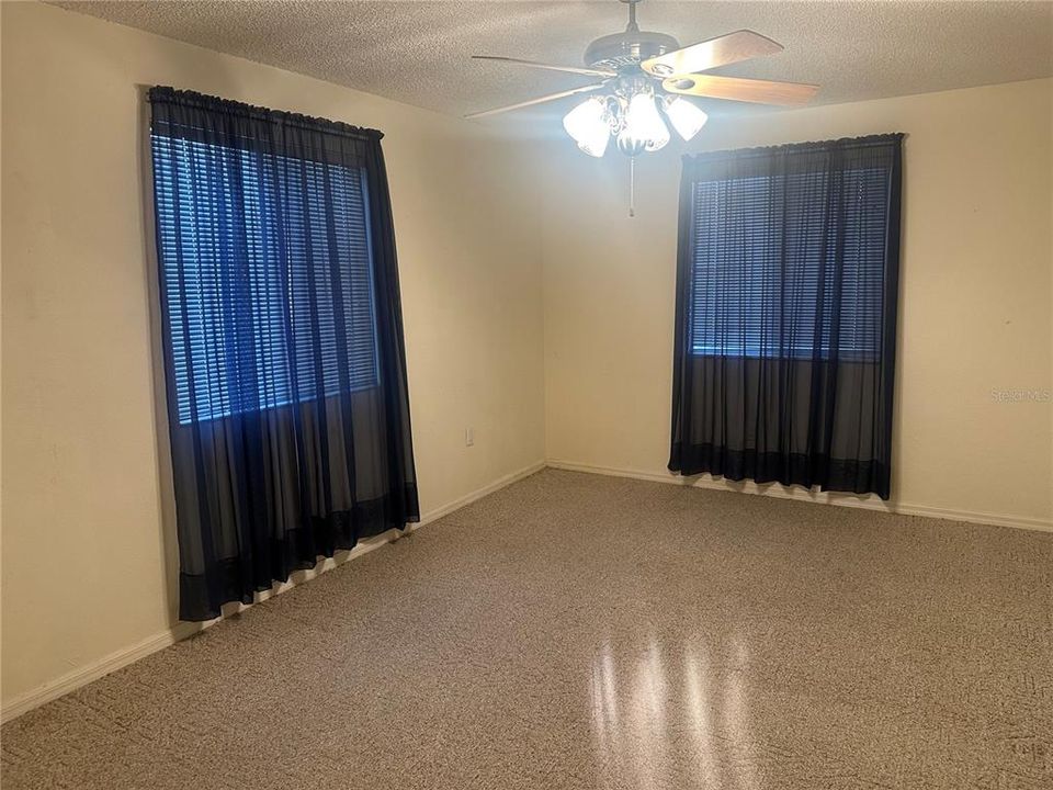 На продажу: $120,000 (2 спален, 2 ванн, 1256 Квадратных фут)