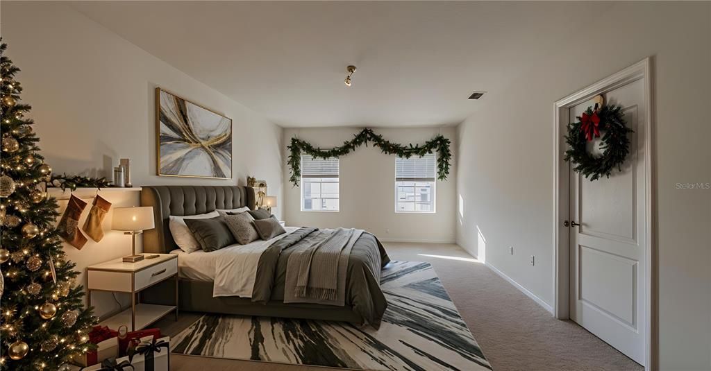 For Sale: $359,000 (5 beds, 3 baths, 2696 Square Feet)