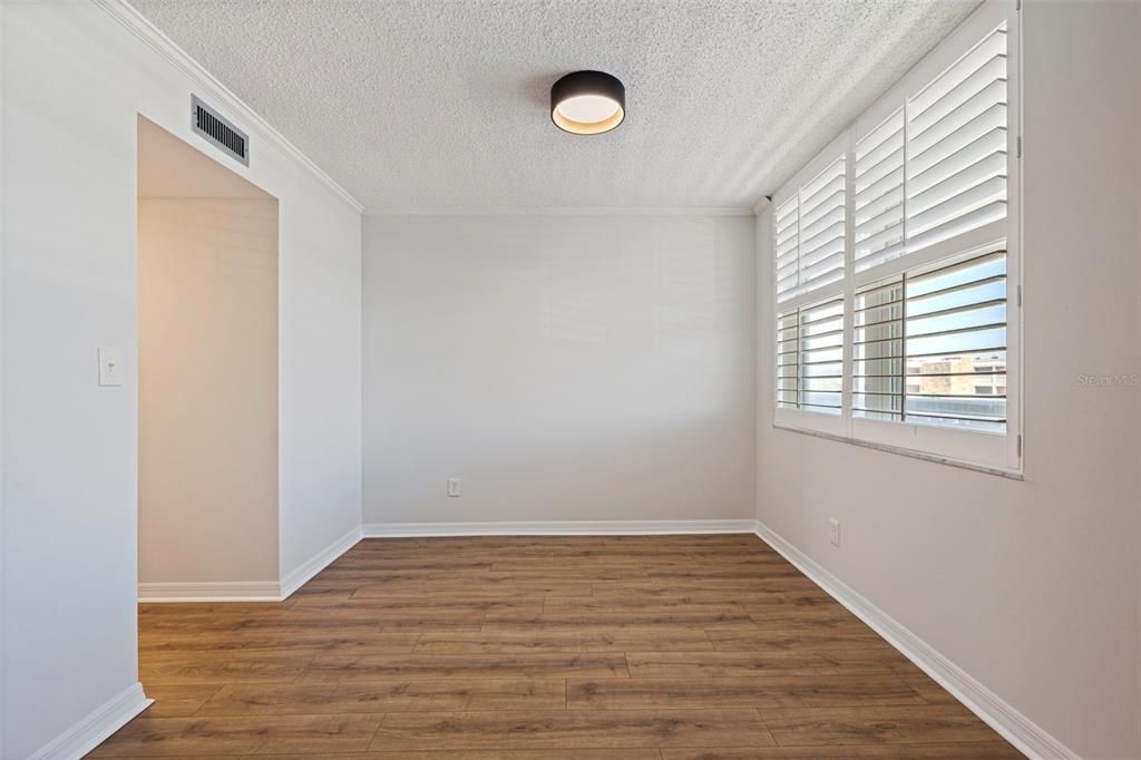 En Venta: $185,000 (1 camas, 1 baños, 925 Pies cuadrados)