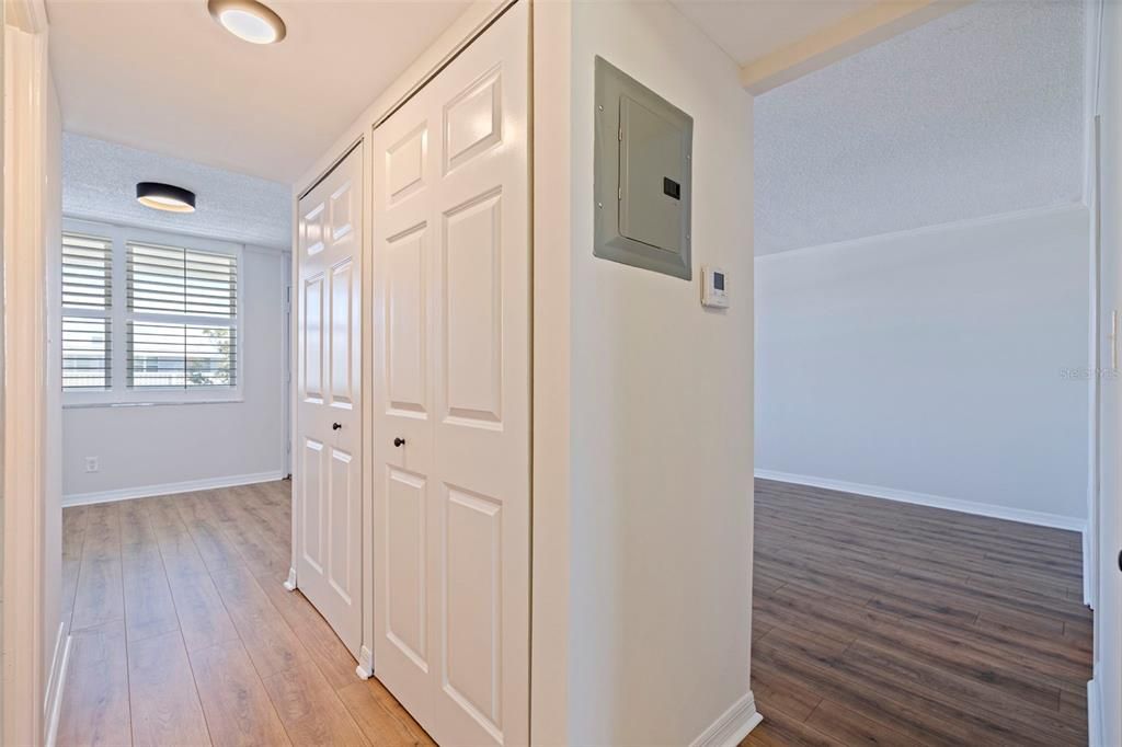 En Venta: $185,000 (1 camas, 1 baños, 925 Pies cuadrados)