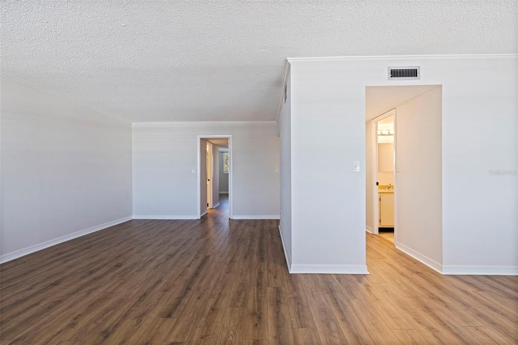 En Venta: $185,000 (1 camas, 1 baños, 925 Pies cuadrados)