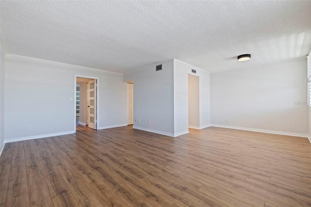 En Venta: $185,000 (1 camas, 1 baños, 925 Pies cuadrados)