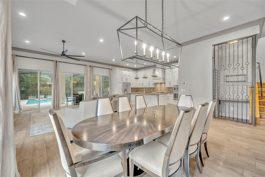 For Sale: $1,370,000 (5 beds, 4 baths, 3288 Square Feet)