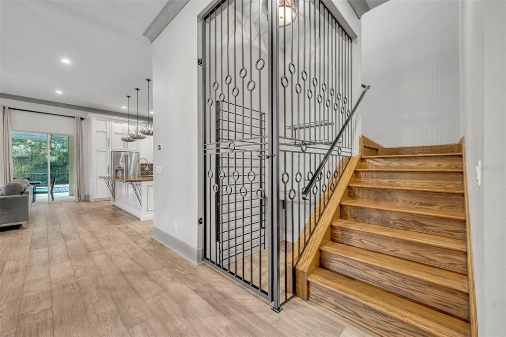 For Sale: $1,370,000 (5 beds, 4 baths, 3288 Square Feet)