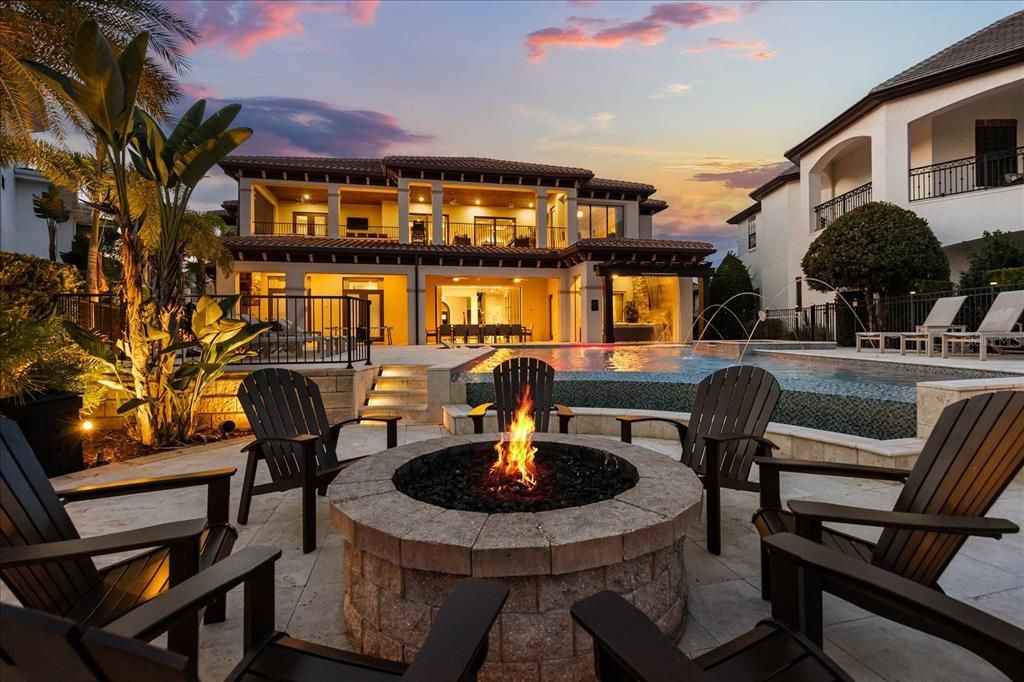 待售: $4,490,000 (8 贝兹, 8 浴室, 7928 平方英尺)