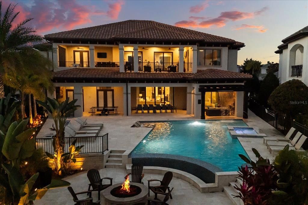 待售: $4,490,000 (8 贝兹, 8 浴室, 7928 平方英尺)