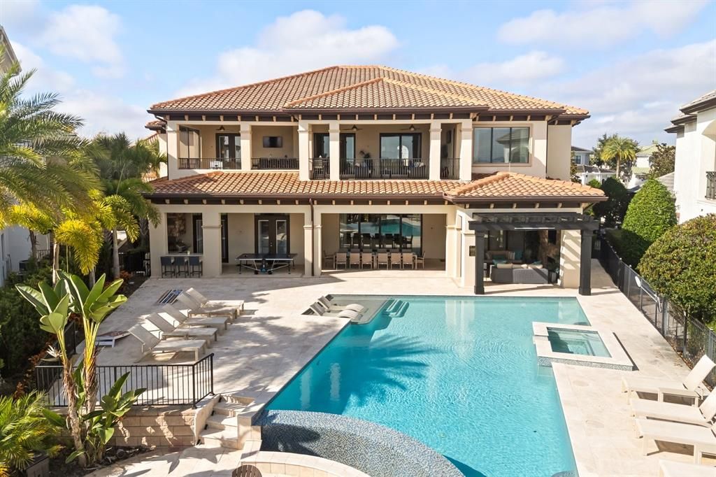 待售: $4,490,000 (8 贝兹, 8 浴室, 7928 平方英尺)