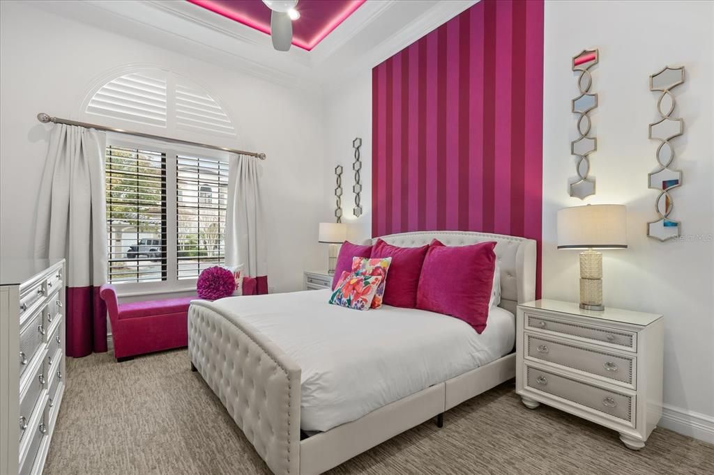 待售: $4,490,000 (8 贝兹, 8 浴室, 7928 平方英尺)