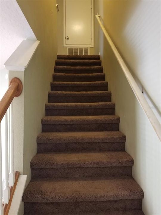 For Rent: $1,750 (3 beds, 2 baths, 1408 Square Feet)