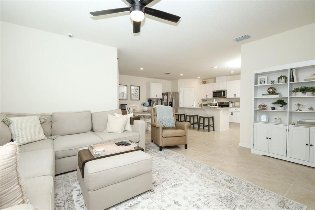 For Sale: $459,000 (4 beds, 2 baths, 1846 Square Feet)