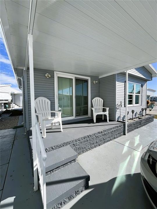 待售: $189,000 (2 贝兹, 1 浴室, 840 平方英尺)