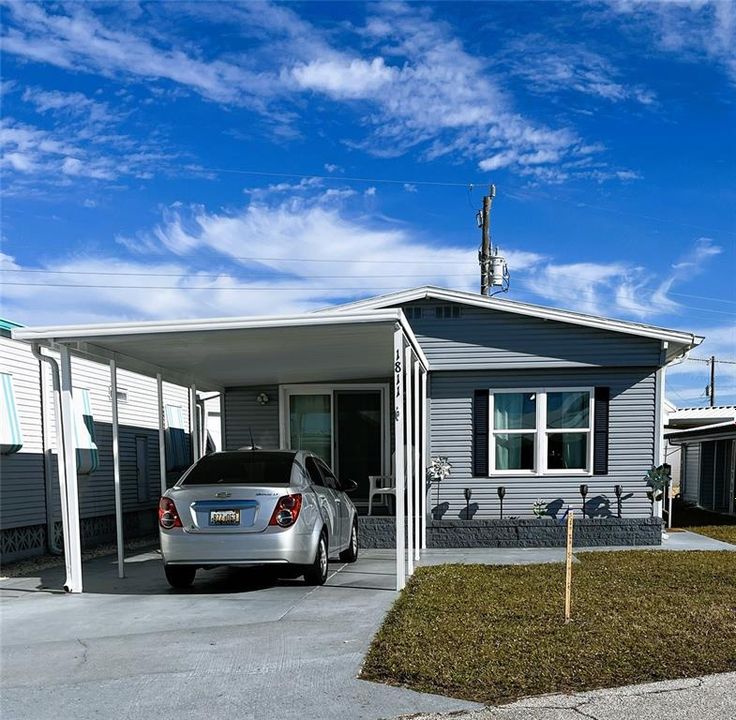 待售: $189,000 (2 贝兹, 1 浴室, 840 平方英尺)