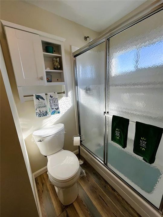 待售: $189,000 (2 贝兹, 1 浴室, 840 平方英尺)