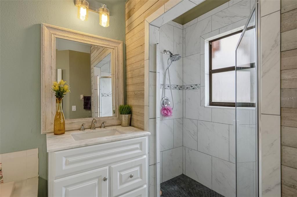 待售: $319,000 (3 贝兹, 3 浴室, 1952 平方英尺)