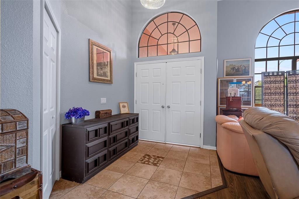 待售: $319,000 (3 贝兹, 3 浴室, 1952 平方英尺)