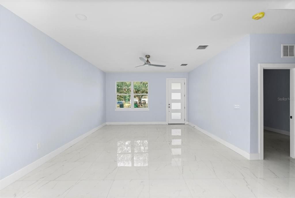 For Rent: $3,950 (4 beds, 3 baths, 2065 Square Feet)