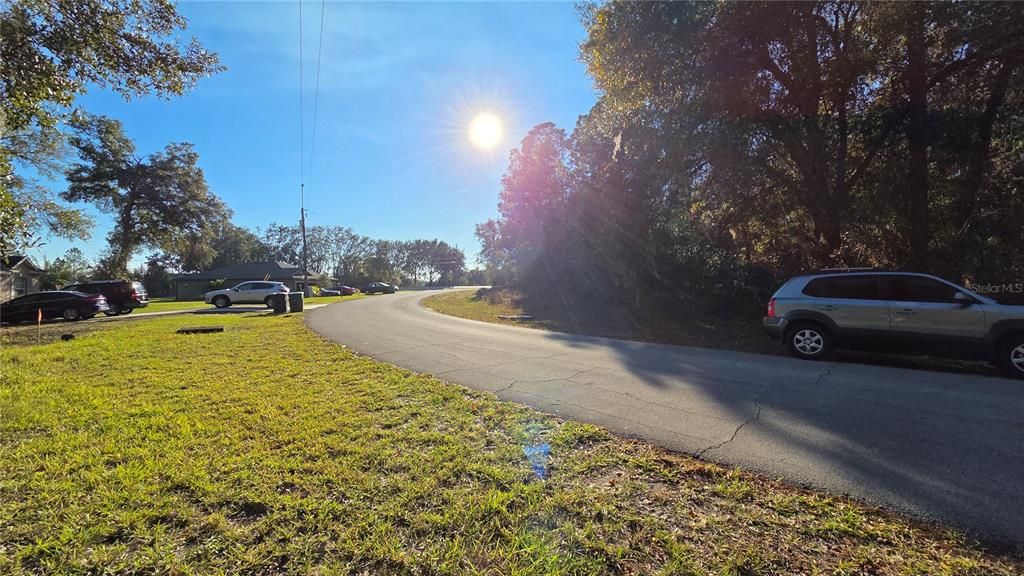 合同活跃: $59,900 (0.37 acres)