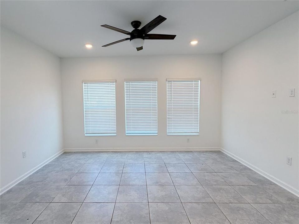 En Renta: $2,600 (3 camas, 2 baños, 1821 Pies cuadrados)