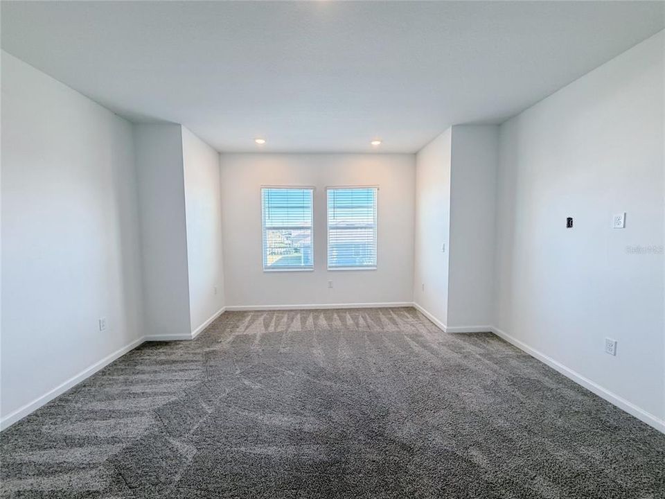 En Renta: $2,600 (3 camas, 2 baños, 1821 Pies cuadrados)