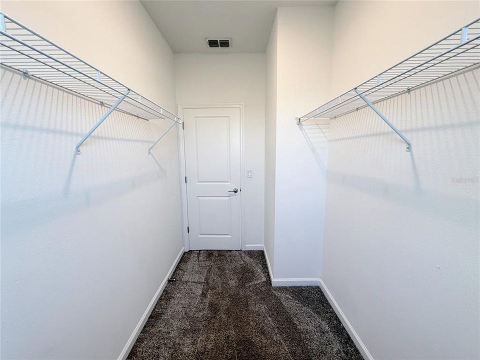 En Renta: $2,600 (3 camas, 2 baños, 1821 Pies cuadrados)