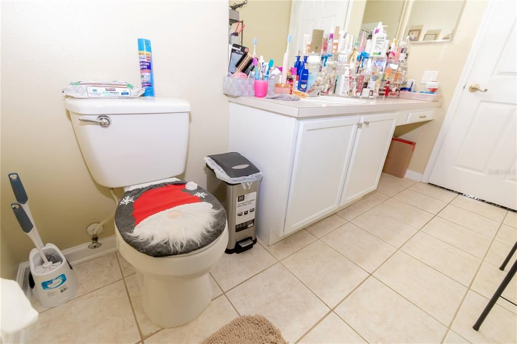 For Sale: $330,000 (3 beds, 2 baths, 1512 Square Feet)