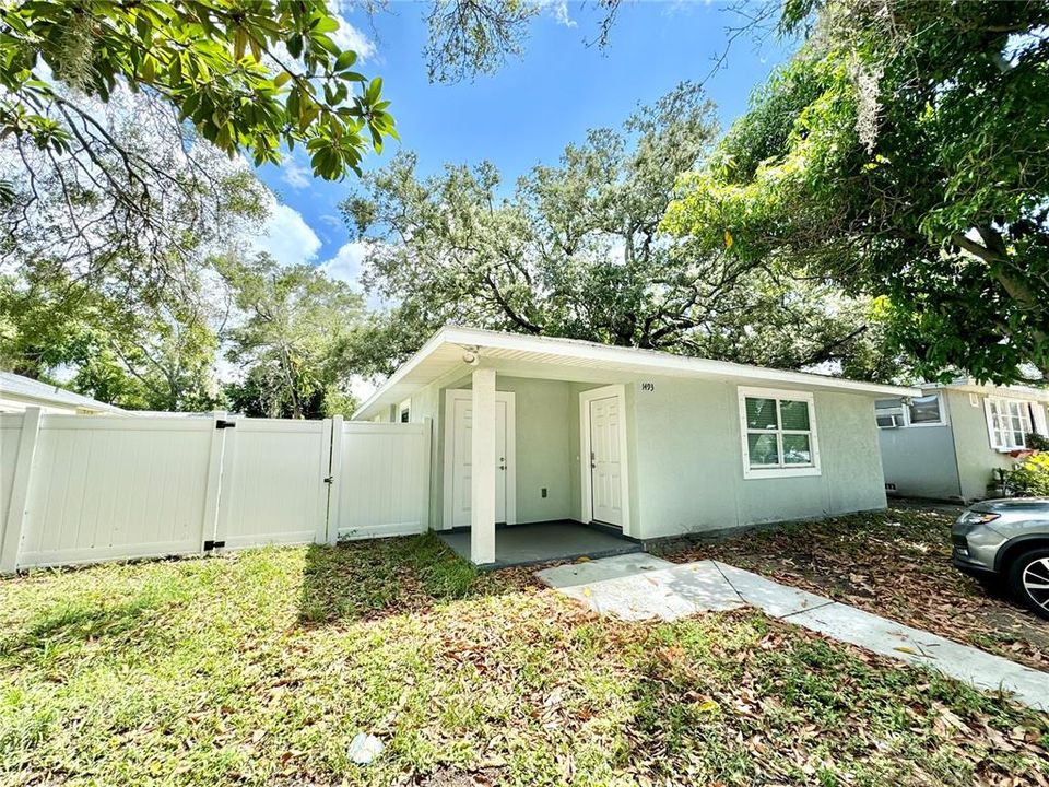 待售: $375,000 (2 贝兹, 2 浴室, 1020 平方英尺)