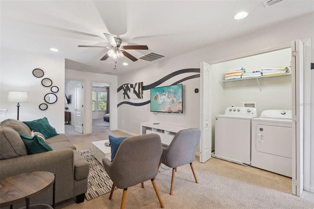 For Sale: $450,000 (5 beds, 4 baths, 2263 Square Feet)