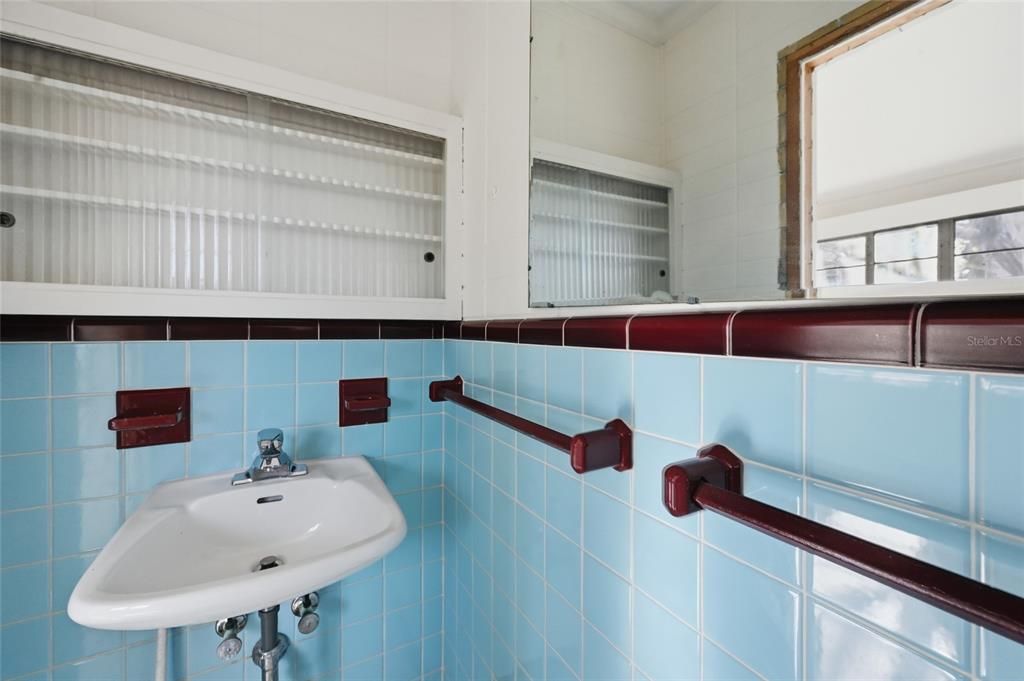 En Venta: $1,295,000 (2 camas, 1 baños, 1579 Pies cuadrados)