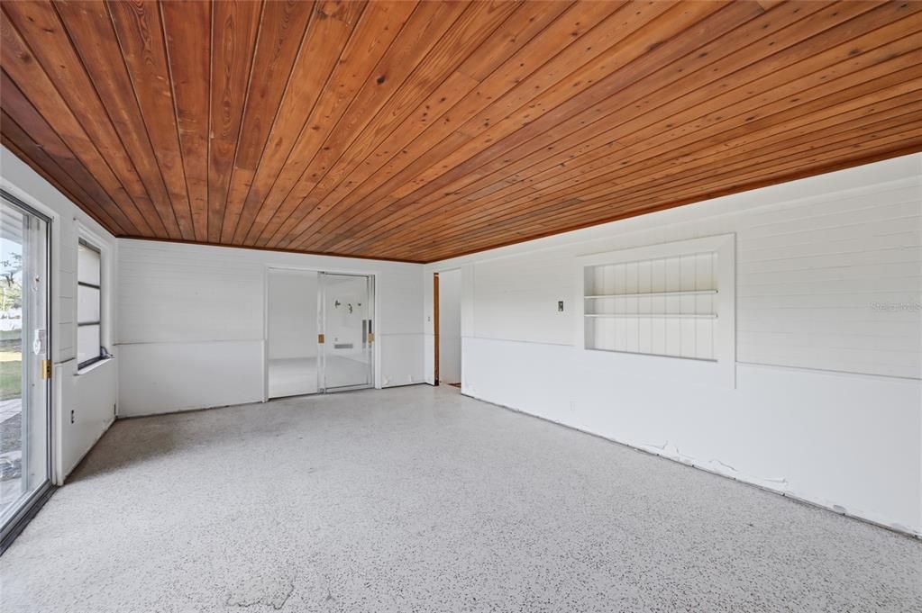 En Venta: $1,295,000 (2 camas, 1 baños, 1579 Pies cuadrados)