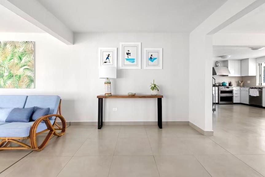 For Rent: $12,900 (5 beds, 4 baths, 3000 Square Feet)