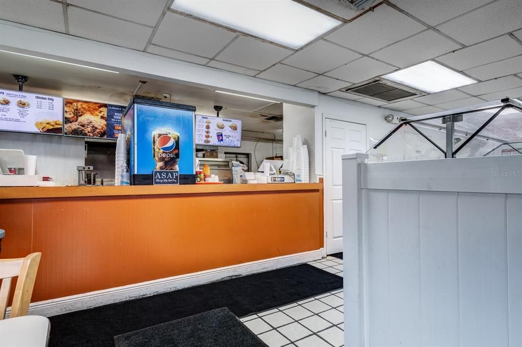 En Venta: $985,000 (0 camas, 0 baños, 1419 Pies cuadrados)