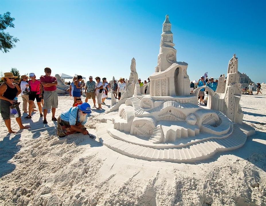 For Sale: $150,000 (1 beds, 1 baths, 504 Square Feet)