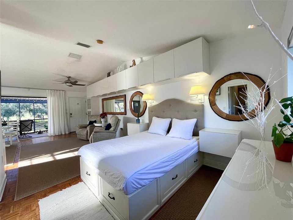 For Sale: $150,000 (1 beds, 1 baths, 504 Square Feet)