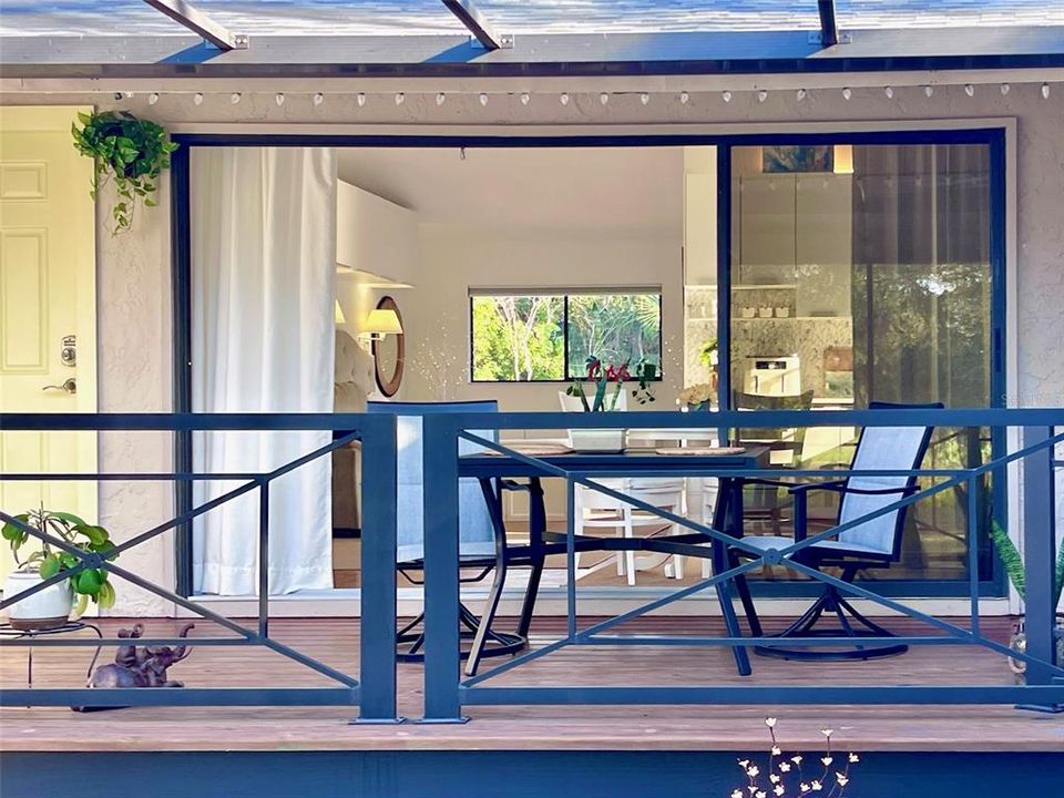 For Sale: $150,000 (1 beds, 1 baths, 504 Square Feet)