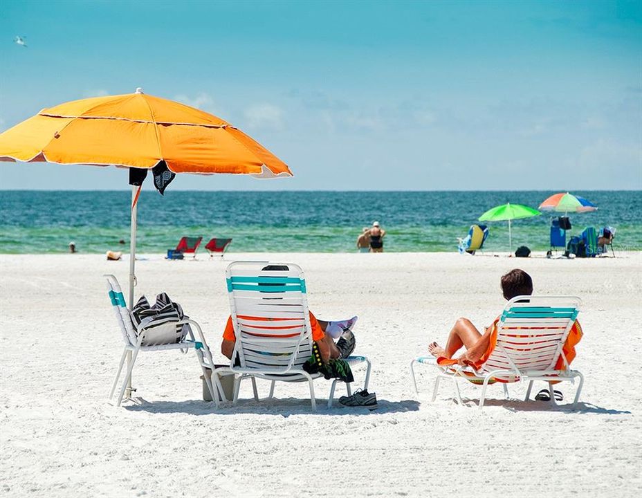 For Sale: $150,000 (1 beds, 1 baths, 504 Square Feet)