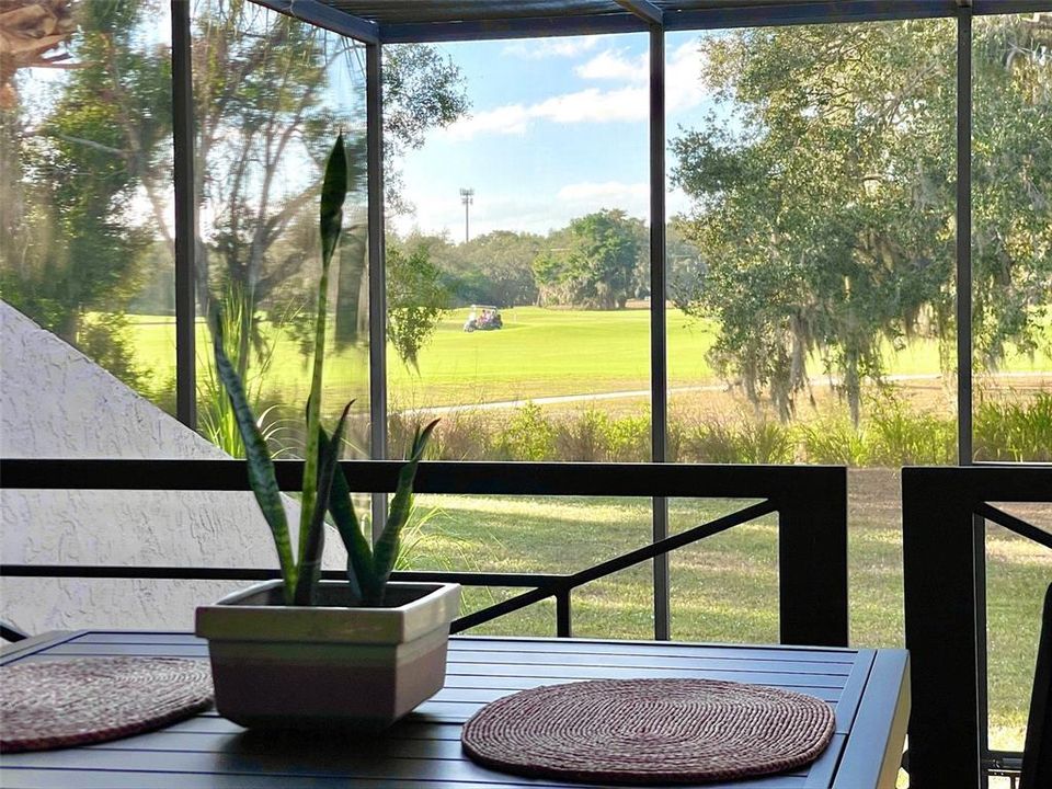 For Sale: $150,000 (1 beds, 1 baths, 504 Square Feet)