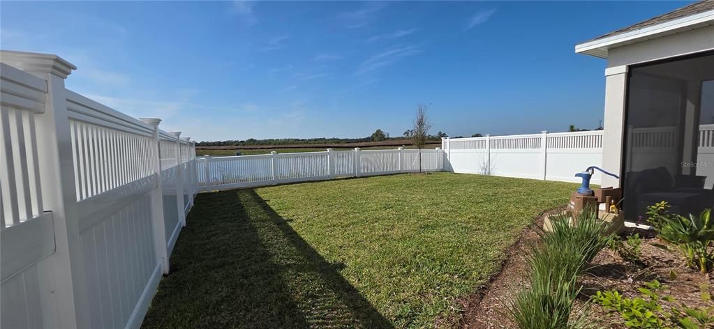 出租: $3,900 (6 贝兹, 3 浴室, 2463 平方英尺)