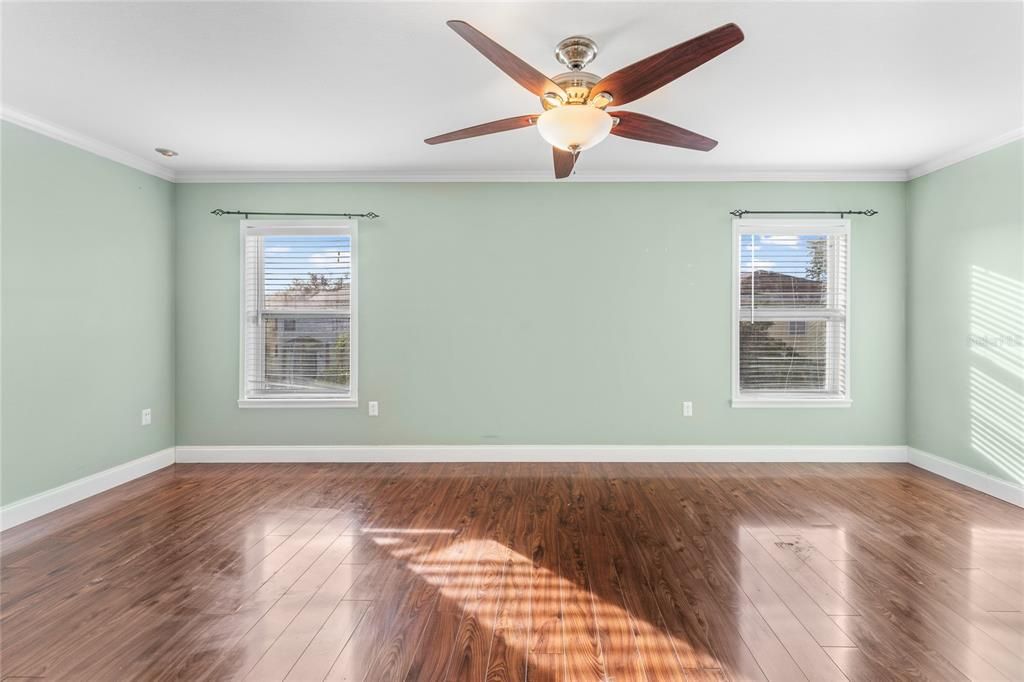 For Rent: $2,250 (3 beds, 2 baths, 1719 Square Feet)