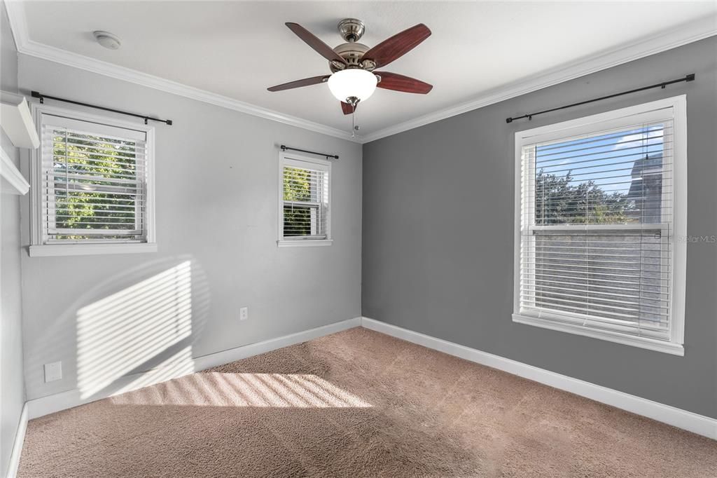 For Rent: $2,250 (3 beds, 2 baths, 1719 Square Feet)