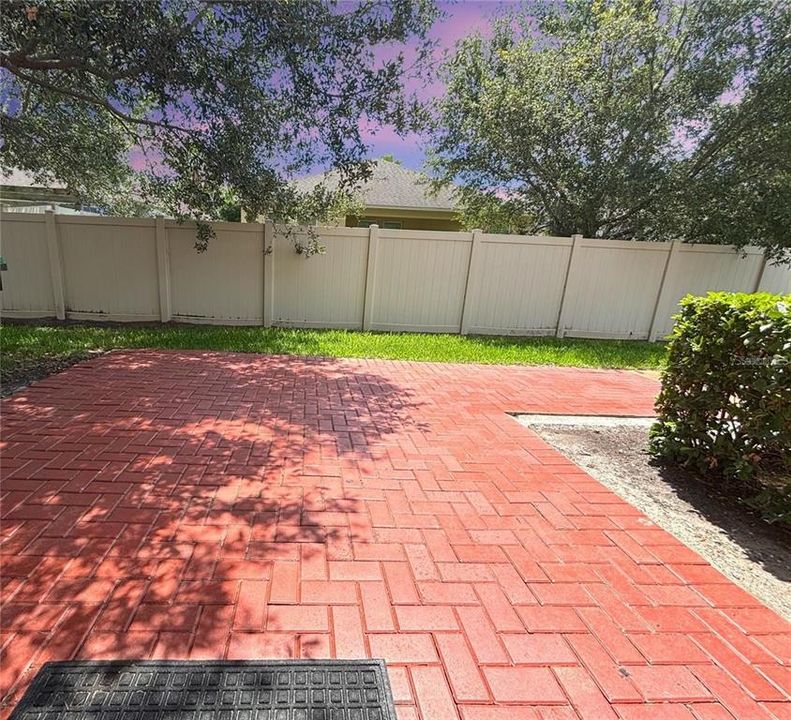 出租: $2,400 (3 贝兹, 2 浴室, 1496 平方英尺)